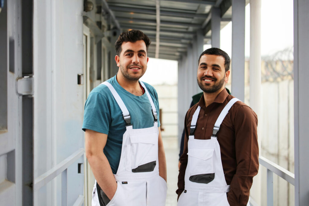 Attracting skilled professionals from abroad: benefits and practical steps