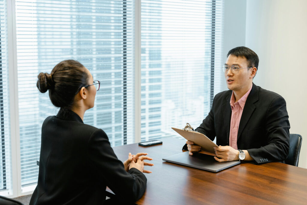 Recruiting made easy: Roll2Job simplifies the hiring process for companies